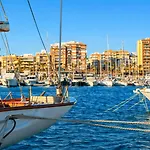 Naufragos: Con Terraza Апартаменты *