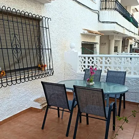 Apartamento Naufragos Con Terraza Torrevieja