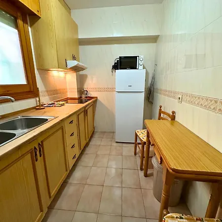 Naufragos Con Terraza * Torrevieja