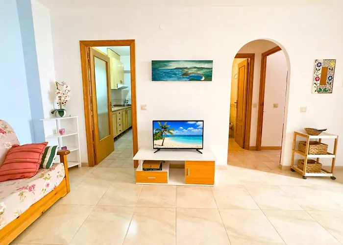 Naufragos Con Terraza * Torrevieja